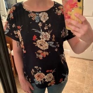 Floral Print Rolled Cuff Top